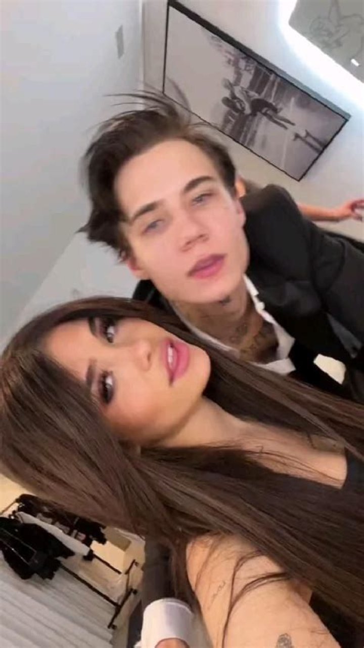 nessa barrett & jaden hossler Cute couples, Cute couple pictures, Couples