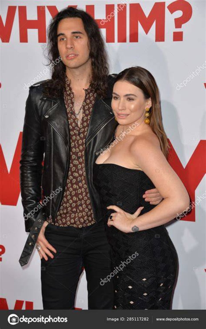 Nick Simmons with his girlfriend (L) and Sophie Simmons Black Banditz