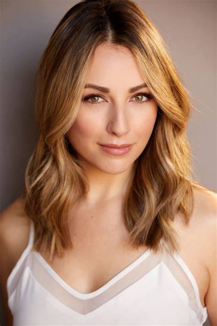 Nicola Posener Movies, Age & Biography