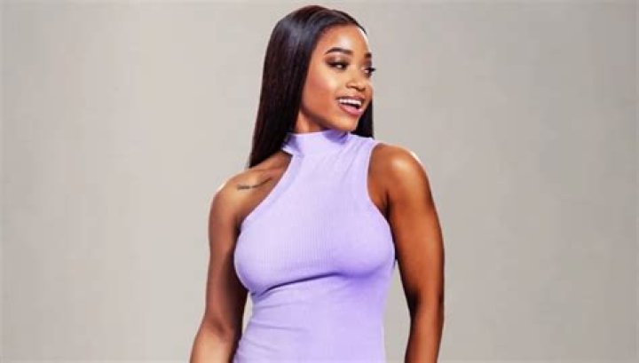 Nikki Hall age, net worth, height, wiki, boyfriend, biography, latest