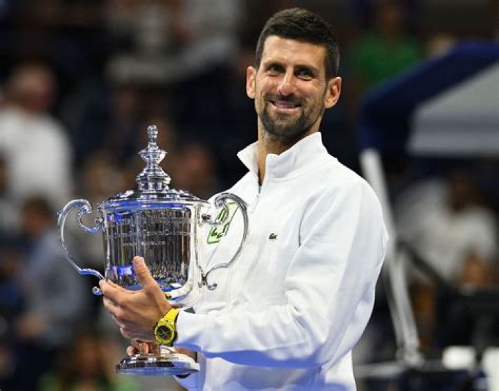 Novak Djokovic's height, weight. Perfect body shape!