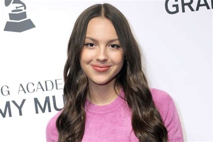 olivia rodrigo Liv, Olivia, People