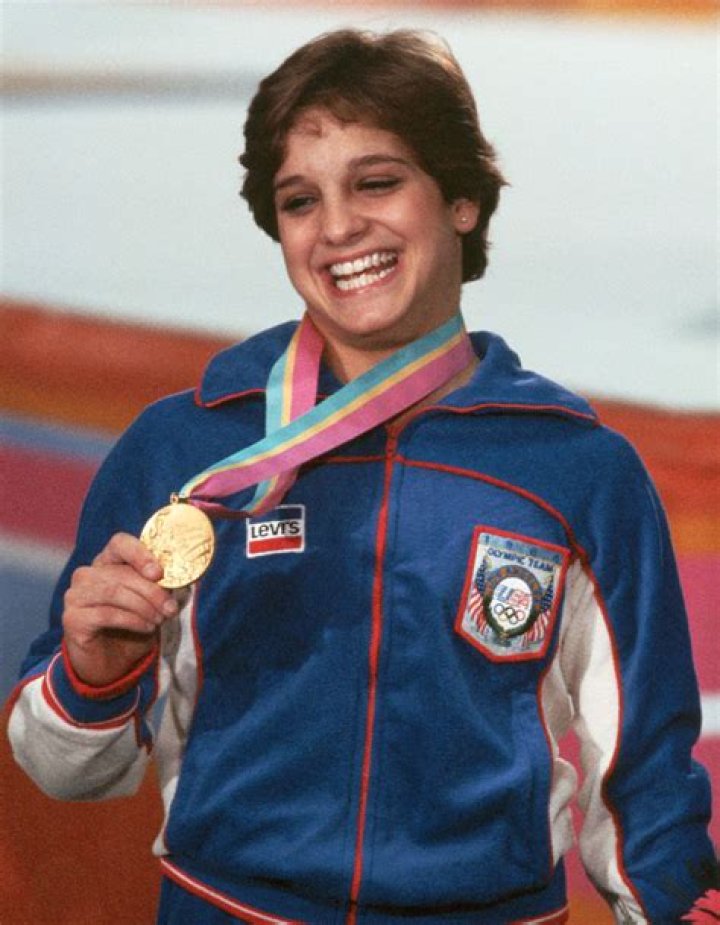 Olympic gold medalist Mary Lou Retton keeps up in Houston Fort Worth