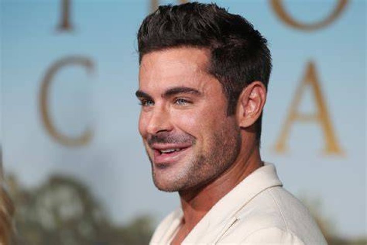 One Of Zac Efron’s First Big Movies Just Hit Netflix GIANT FREAKIN ROBOT