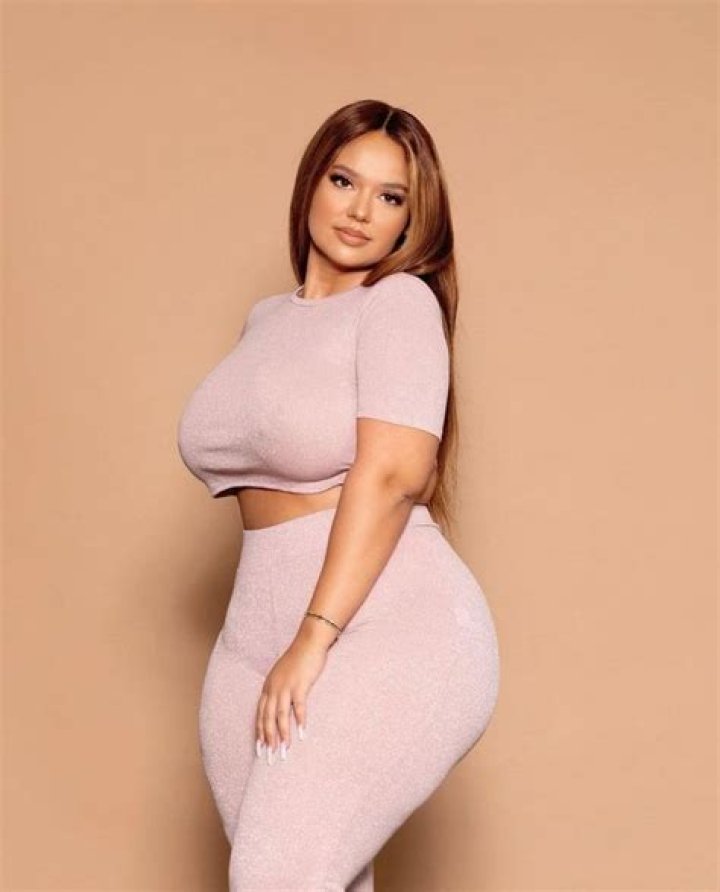 Pamela Alexandra Quick Facts, Bio, Age, Height, Weight, Measurements