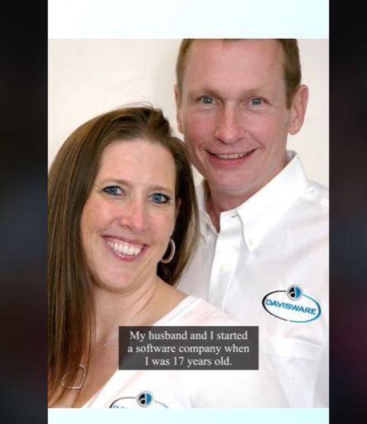 Pearl Davis Parents Dan And Jennifer Husband And Family