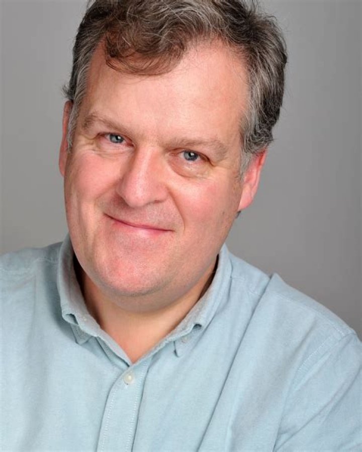 Peter Gunn Actor Born And Bred Pet Spares
