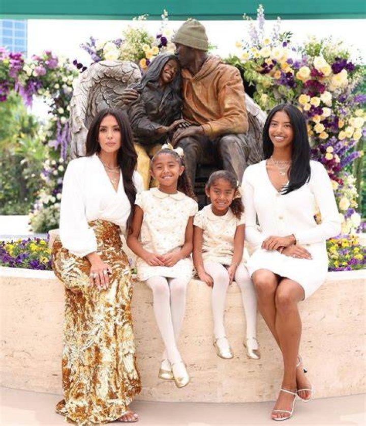 [Photos] to the Family! Vanessa Simmons & Mike Wayans Bring