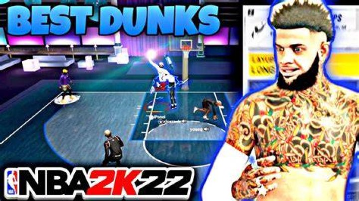 player dunking 2k22