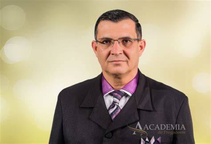 Pr. Cl&aacute;udio Gama Academia de PregadoresAcademia de Pregadores