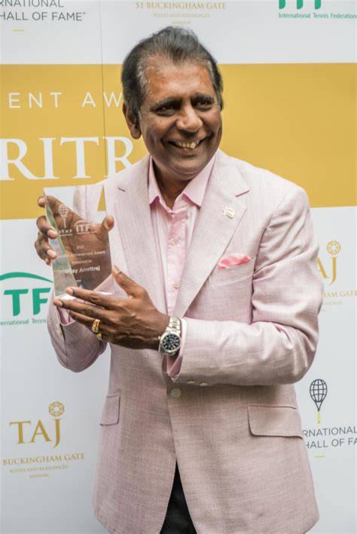 Prakash amritraj vijay amritraj hires stock photography and images Alamy