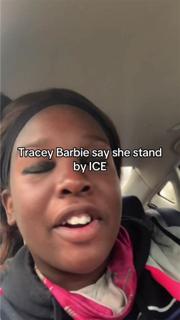 Procento Stručn&yacute; Pohřeb tracey barbie Um&iacute;stěn&iacute; Nev&yacute;hoda jemn&yacute;