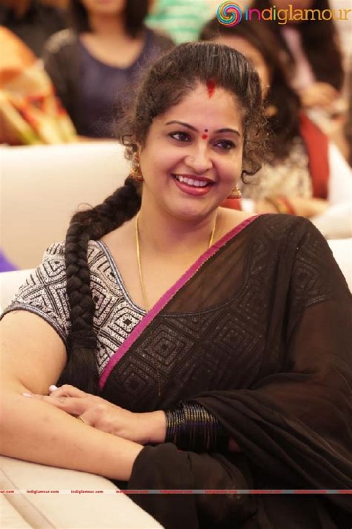 Raasi Photos Actress Album