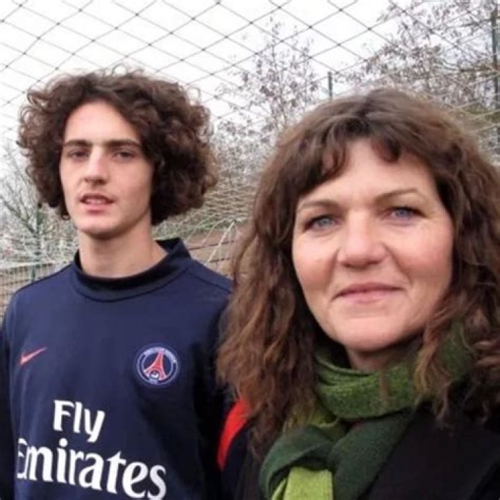 Rabiot&rsquo;s mother is slowing down Juventus bid to extend contract