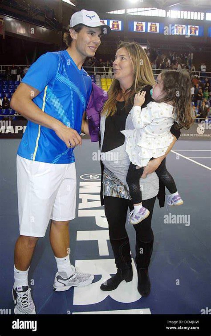 Rafael Nadal, Pregnant Arantxa Sanchez Vicario and her daughter Arancha