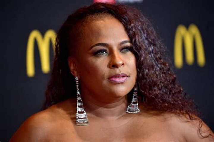 Rapper YoYo Claims R. Kelly's Team Tried To Slip Her Daughter His
