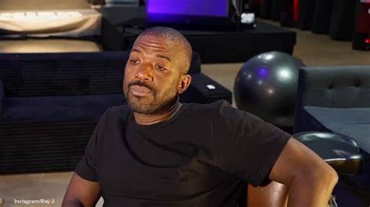 Ray J's Cute gesture Towards his sister Brandy Norwood Everything We