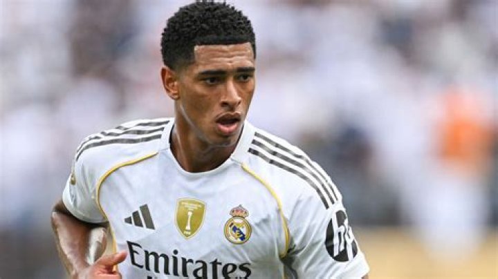 Real Madrid confirm Jude Bellingham's &euro;103m transfer from Borussia