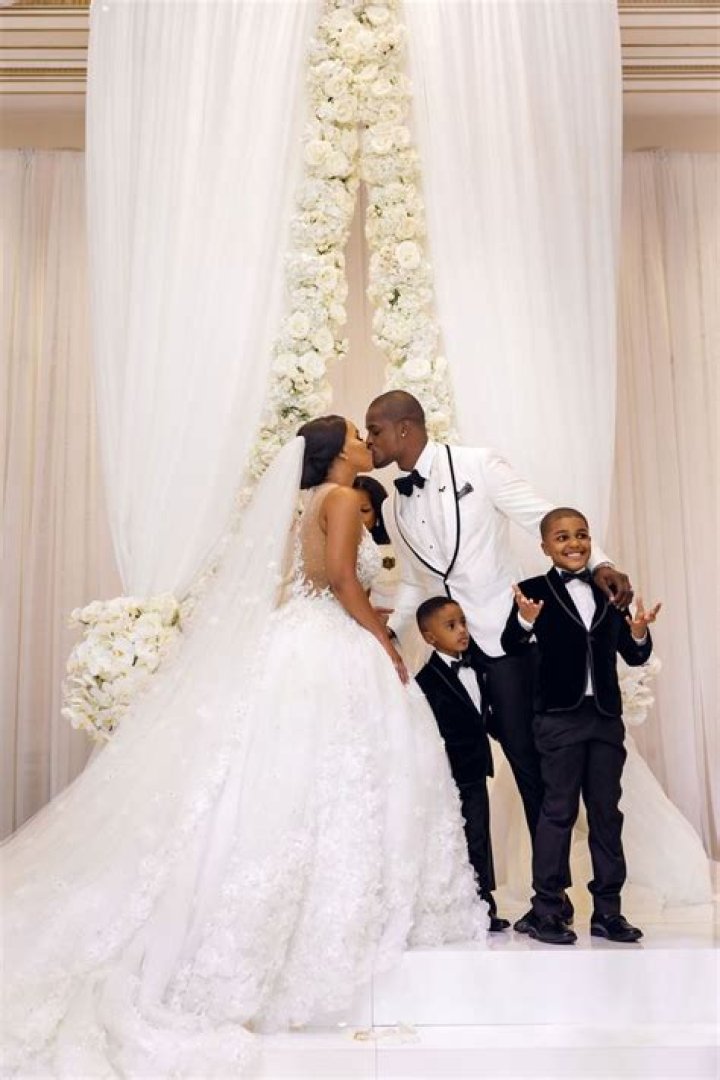 Real Wedding of Shannon Whitehead + Tahir Whitehead Inside Weddings