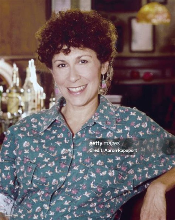 Rhea Perlman Reflects on Cheers' Impact on Her Career 40 Years Later