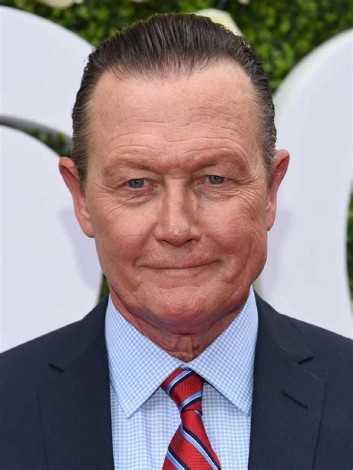 Robert Patrick Photos Tv Series Posters and Cast