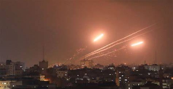 Rocket from Gaza hits near Fox News’ Trey Yingst ‘Direct impact’ Fox