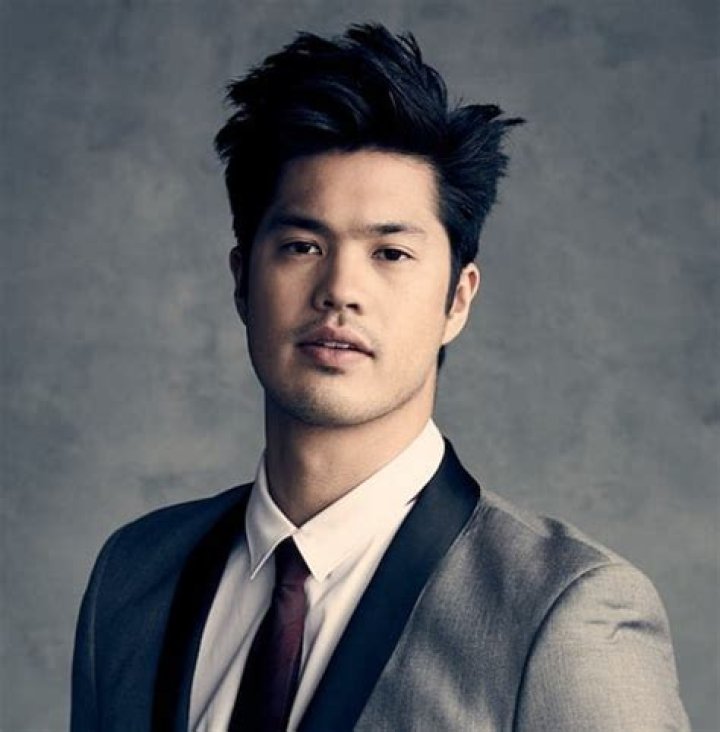 Ross Butler Age, Net Worth, Girlfriend, Family and Biography (Updated