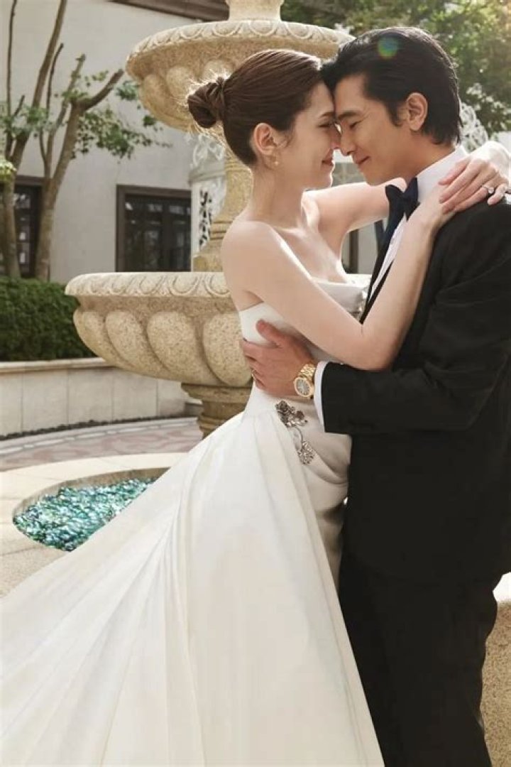 Roy Qiu and Tiffany Ann Hsu Drop Bombshell News of Marriage After