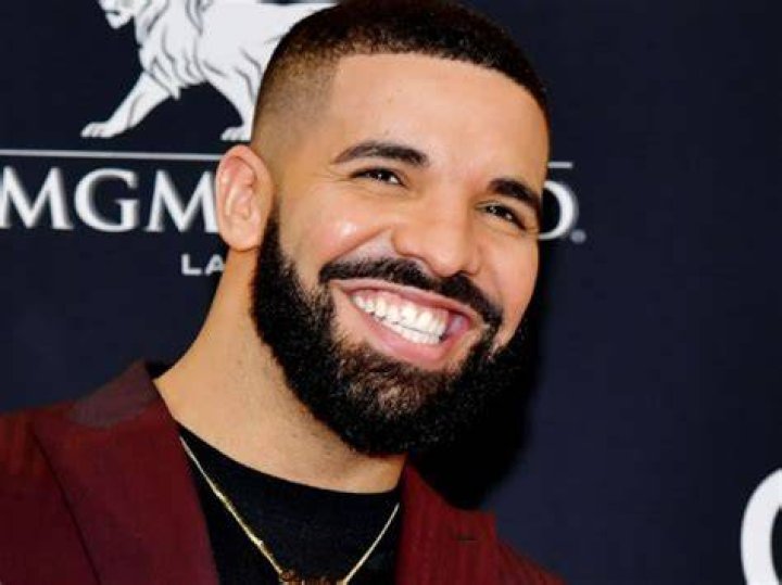 Ruby met Drake uploaded by kenderrickaj on We Heart It Black couples