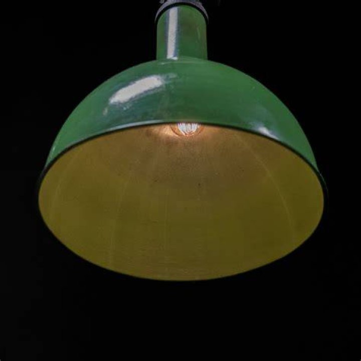 Scott Thompson Light