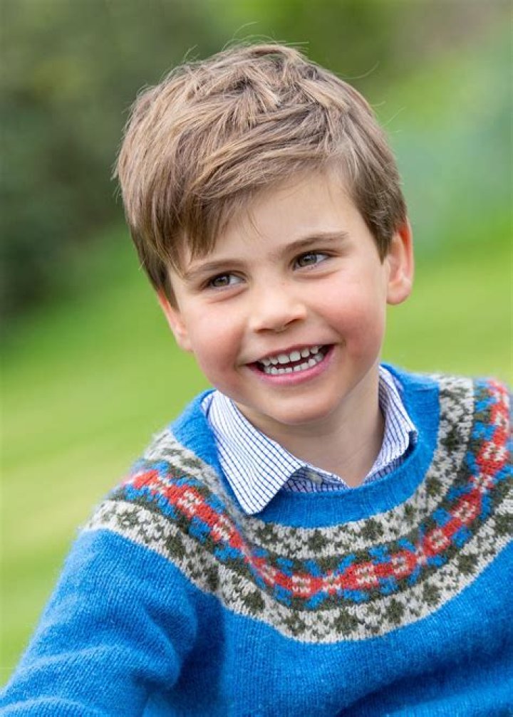 See Prince Louis smile in his new 5th birthday portraits Flipboard