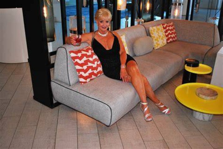 Seka Black Feet (17 photos) feet.wiki