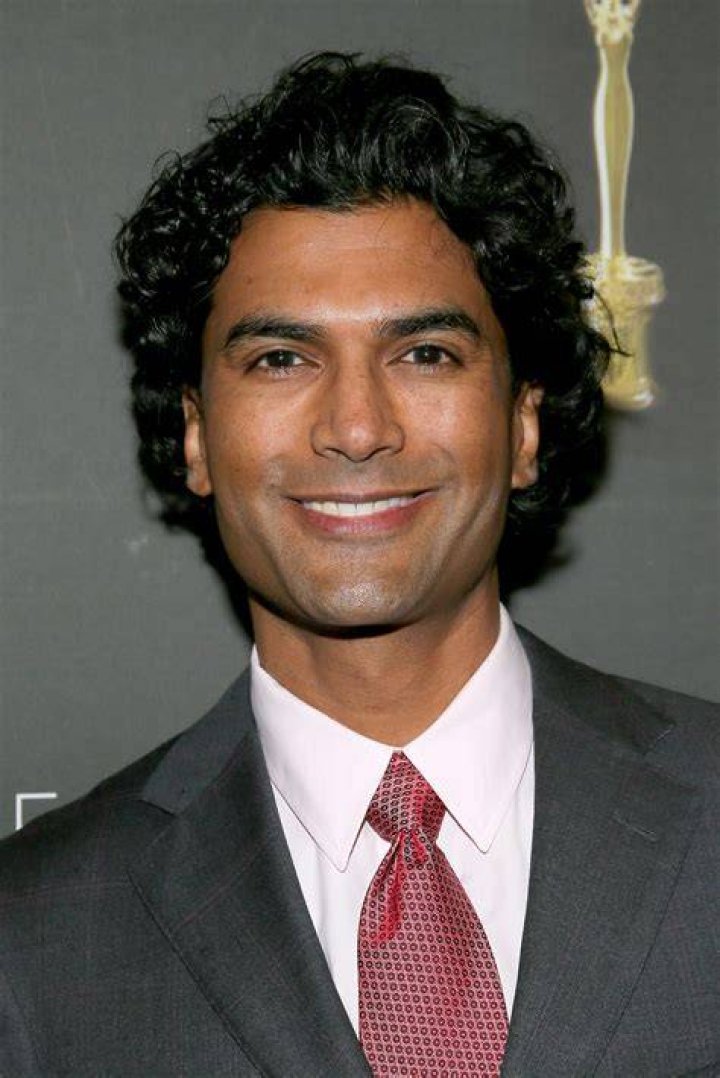 Sendhil Ramamurthy's Bio Wife, Kids, Height, Net Worth