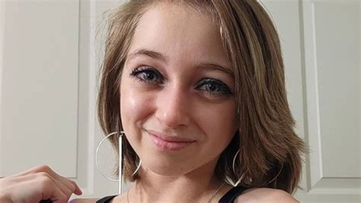 Shauna Rae Of TLC's I Am Shauna Rae Talks Coming Back For A 2nd Season