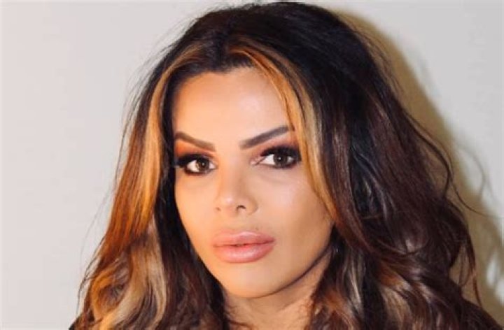 Sheyla Hershey &eacute; internada com pneumonia e suspeita de coronav&iacute;rus A