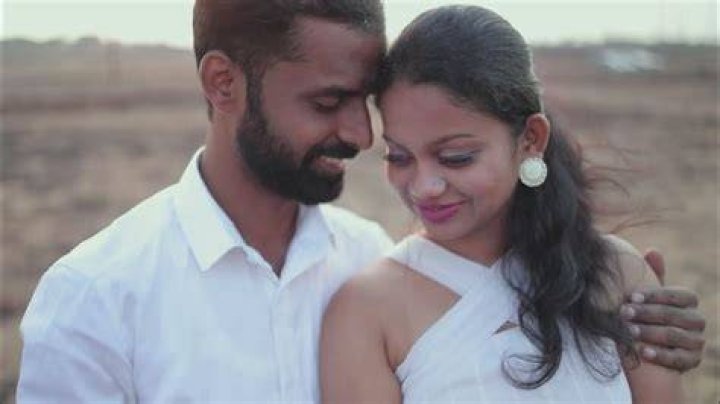 Shubhashri & Mahesh prewedding video YouTube