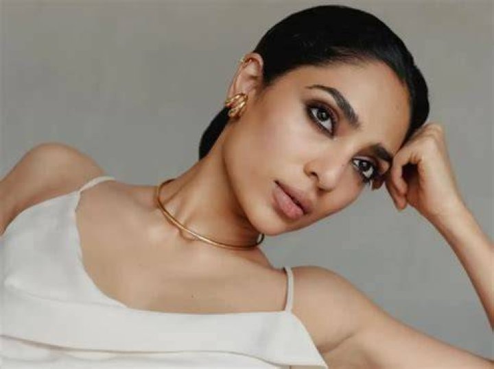 Sobhita Dhulipala Wiki Biography, Age, Height, Weight, Husband