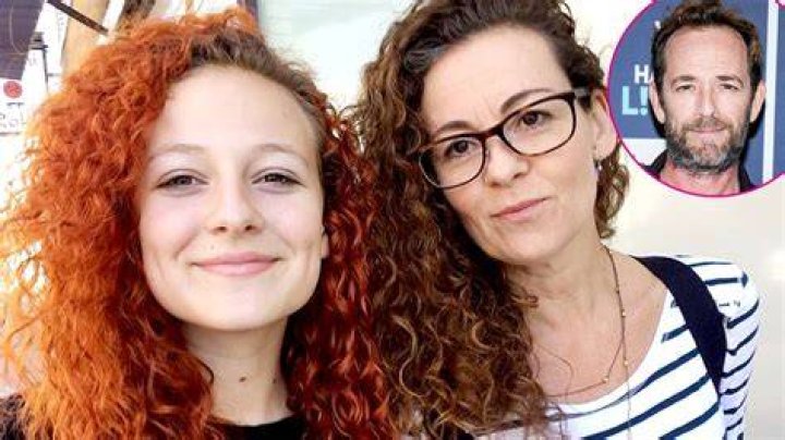 Sophie Perry Honors Mom Minnie Sharp After Dad Luke Perry’s Death Us