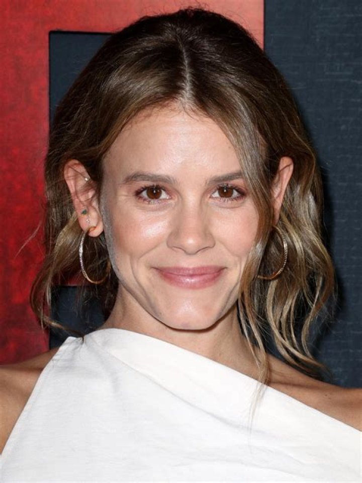Sosie Bacon Profile Images — The Movie Database (TMDB)