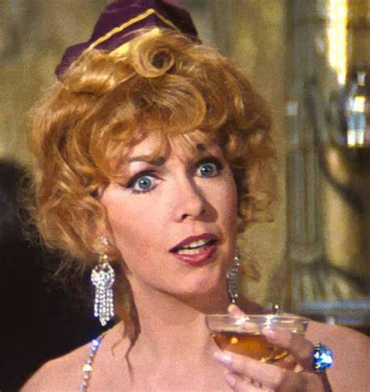 Stella Stevens as Linda Rogo in sexy dress The Poseidon Adventure 4x6