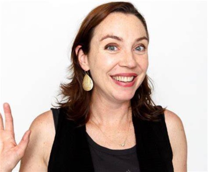 Stephanie Courtney Net Worth Celebrity Net Worth
