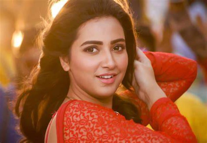 Subhashree Ganguly Biography &bull; Bengali Film Actress