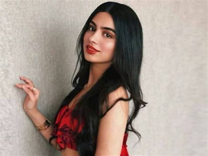 Take style inspiration from Khushi Kapoor outfits that are under Rs 15,000