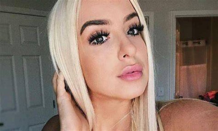 Tana Mongeau Fappening Nude And Sexy (19 Photos) The Fappening