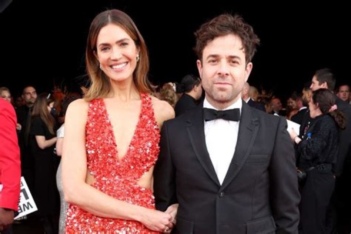 Taylor Goldsmith from Mandy Moore's Dating History E! News