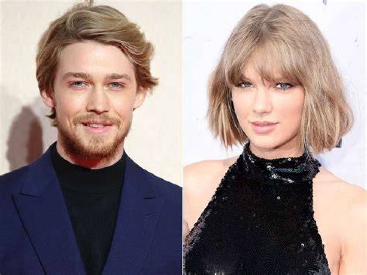 Taylor Swift and Boyfriend Joe Awlyn Are Quarantined Together