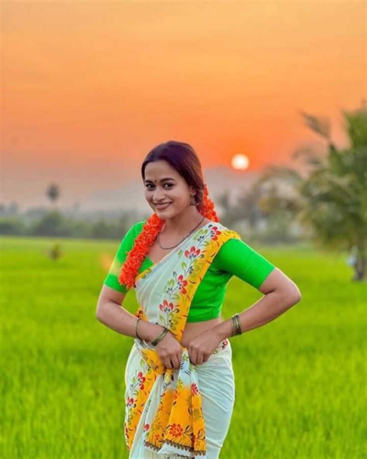 Telugu beautiful actressesTollypop