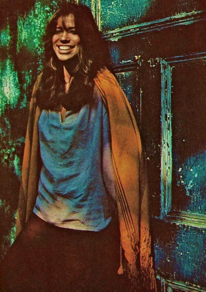 The Long 1970s — NOBODY DOES IT BETTER CARLY SIMON 1. Carly Simon,...