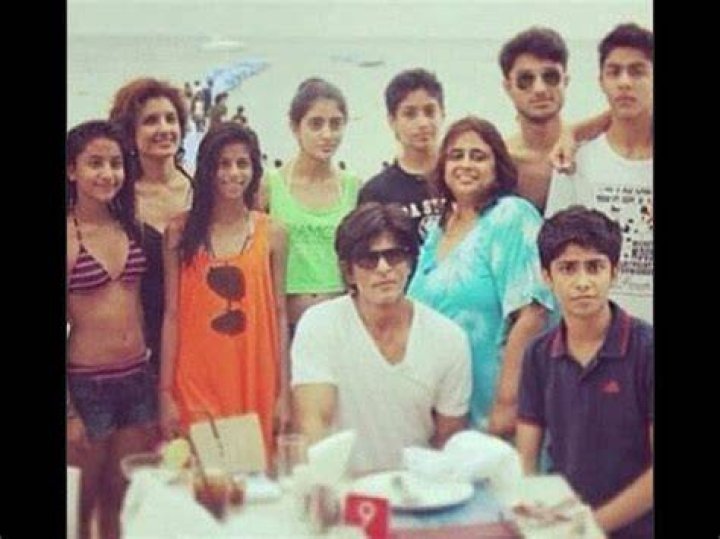 ThrowbackThursday When Suhana, Aryan and Navya went on a beach vacay