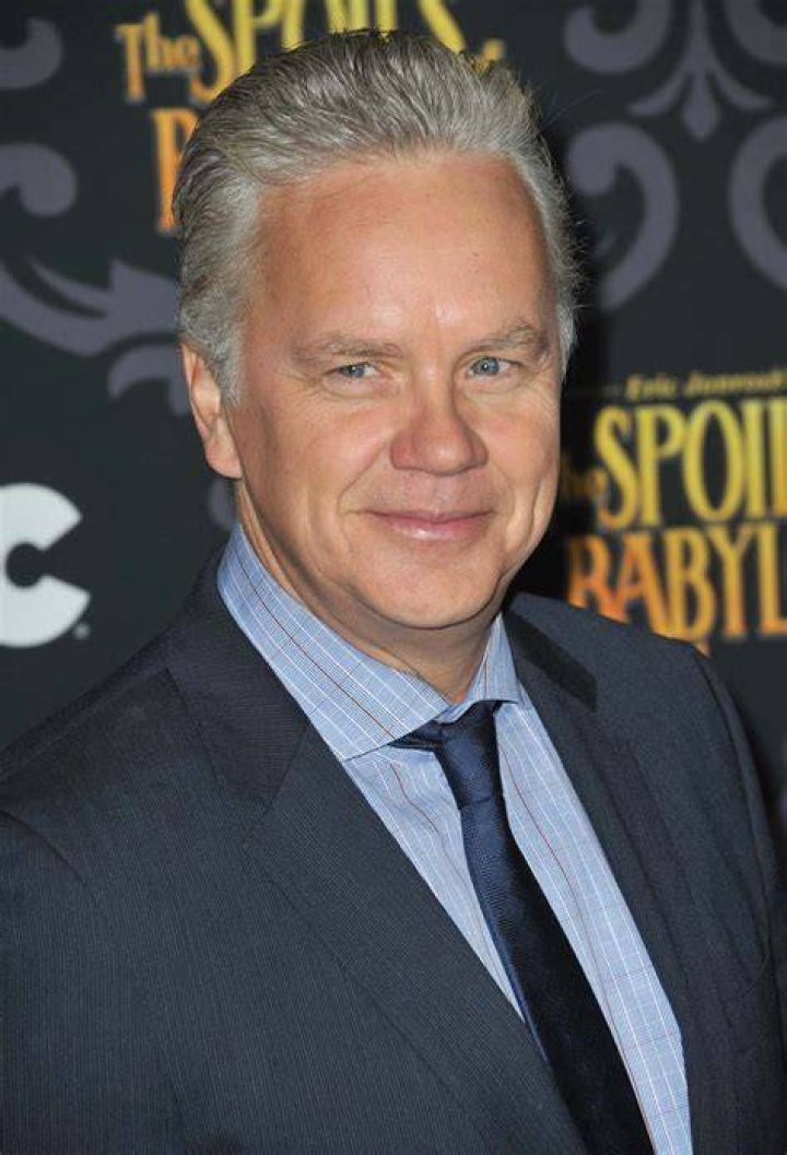 Tim Robbins Bio, Net Worth, Salary, Age, Relationship, Height, Ethnicity